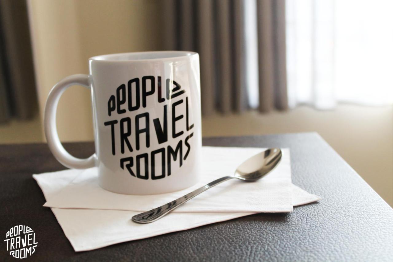 People Travel Rooms Bolonha Exterior foto